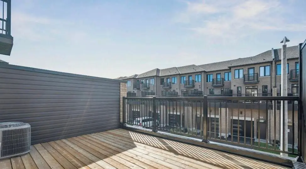 36 Cherry Hill LN, Barrie, ON L4N 6K7