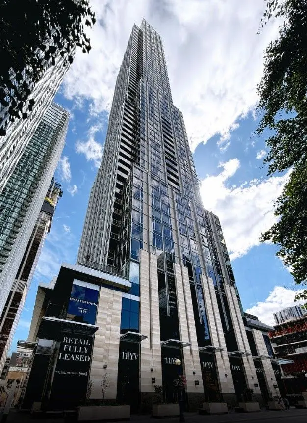 11 Yorkville AVE #1711, Toronto C02, ON M4W 0B7