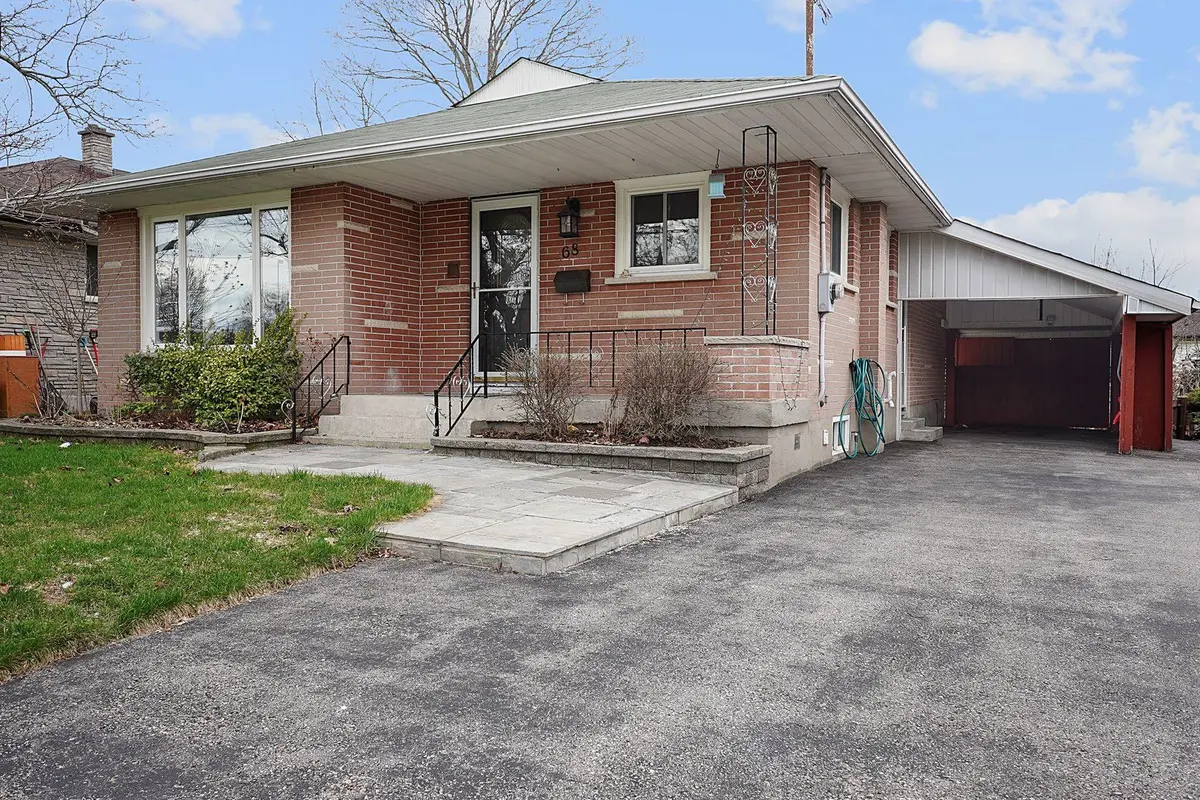68 Athabasca ST, Oshawa, ON L1H 7H6