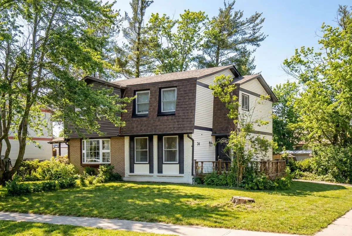 34 Kipling PL, Barrie, ON L4N 4W1