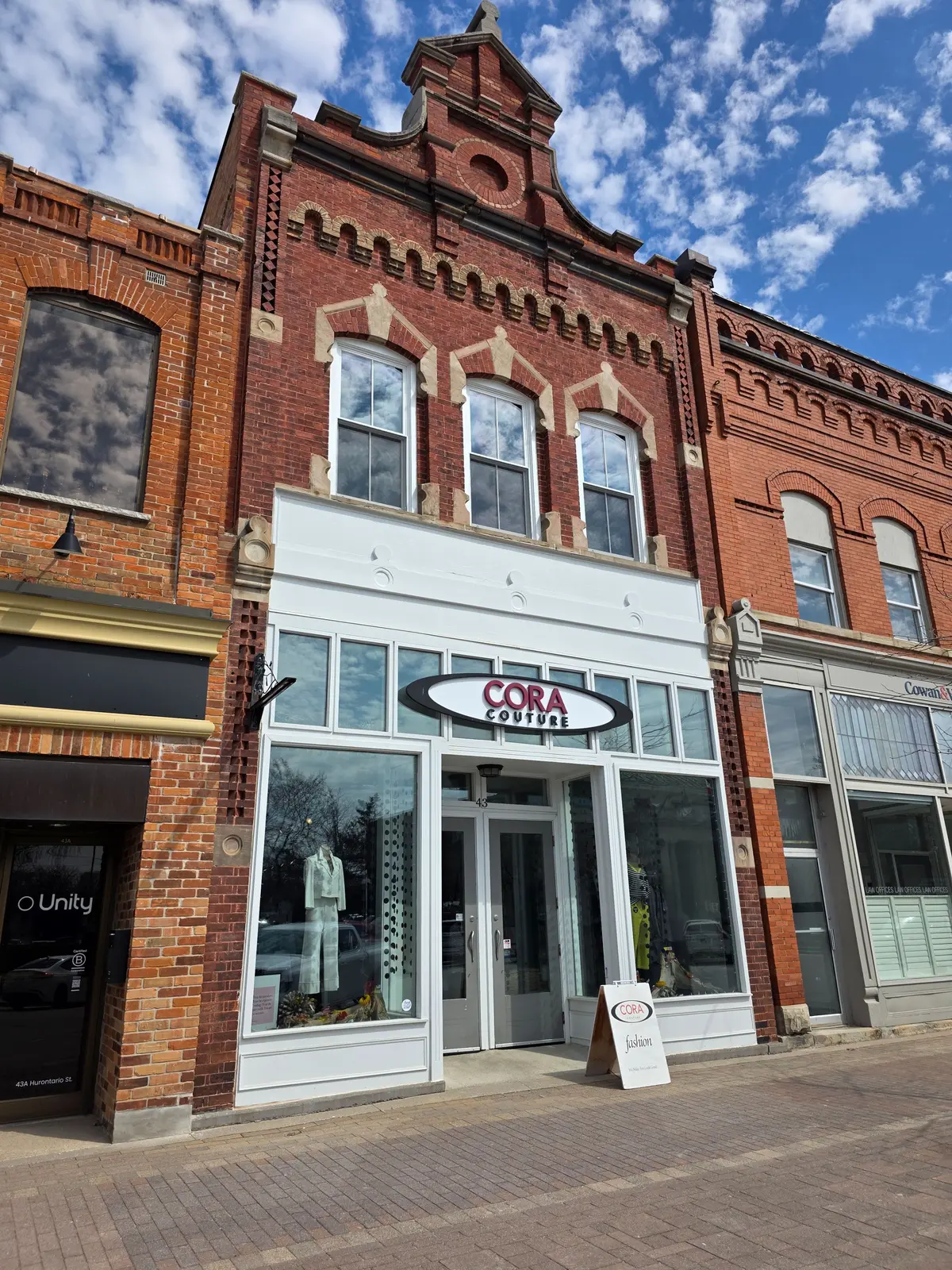 43 Hurontario ST, Collingwood, ON L9Y 2L7