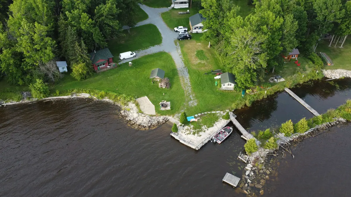 743022 & 743024 Dawson Point RD, Timiskaming, ON P0J 1P0