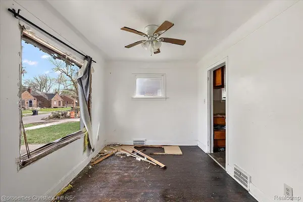 12047 Robson ST, Detroit, MI 48227