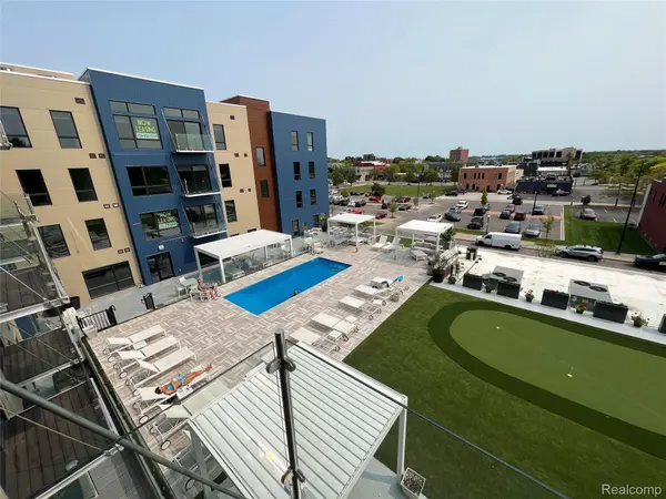 166 Oak ST #410, Wyandotte, MI 48192