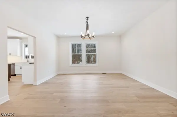 22 Furnace Rd, Chester Twp., NJ 07930