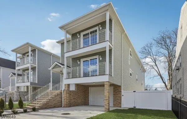 139 N 15Th St 2nd Floor, East Orange City, NJ 07017