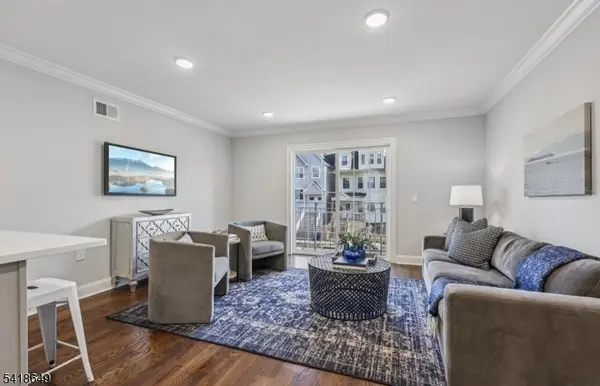 139 N 15Th St 2nd Floor, East Orange City, NJ 07017