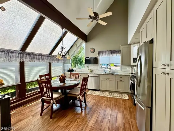 507 Stalevicz Ln, Rahway City, NJ 07065