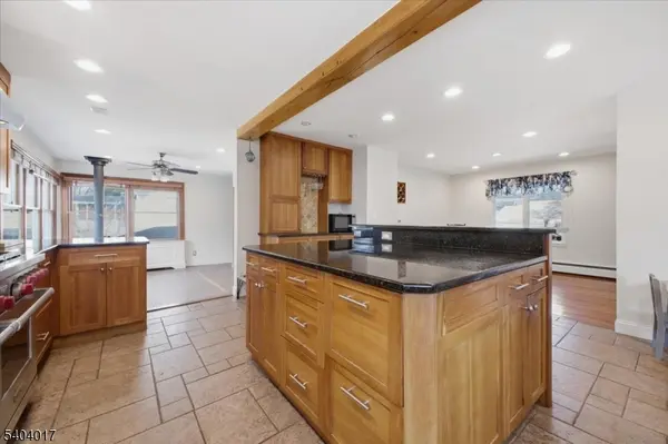 23 Lingert Ave, Clinton Town, NJ 08809