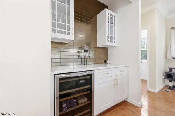 2020 Lamberts Mill Rd, Scotch Plains Twp., NJ 07076