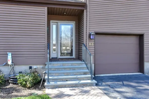 42 Bellgrove Dr, Mahwah Twp., NJ 07430