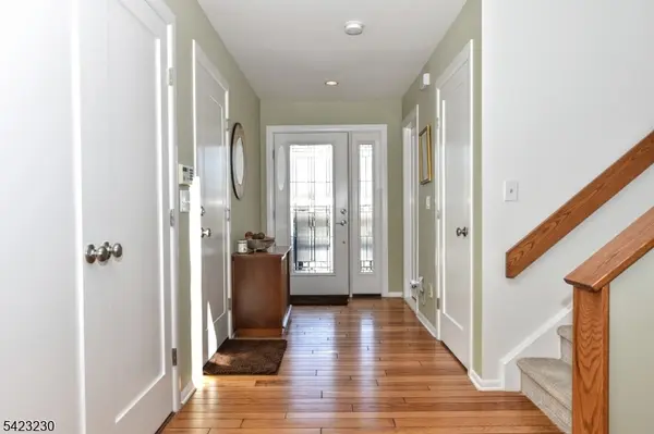 42 Bellgrove Dr, Mahwah Twp., NJ 07430