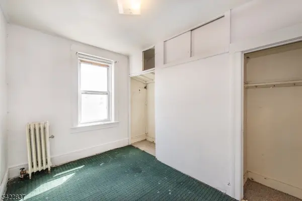 66 Gautier Ave #3R, Jersey City, NJ 07306