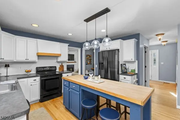 95 County Road 521, Hampton Twp., NJ 07860