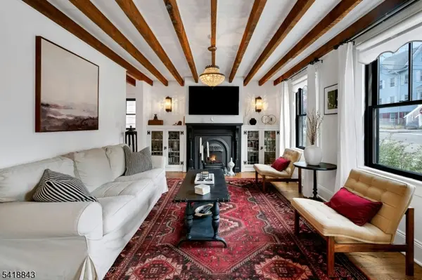 99 Macculloch Ave, Morristown Town, NJ 07960