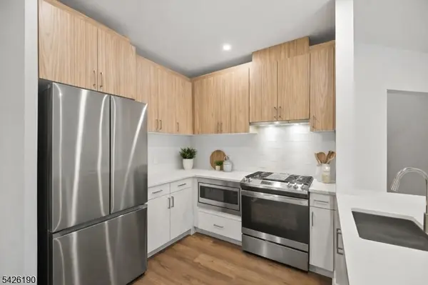 434 Springfield Avenue #123, Berkeley Heights Twp., NJ 07922