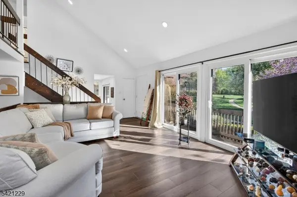 66 Kingsberry Dr #66, Franklin Twp., NJ 08873