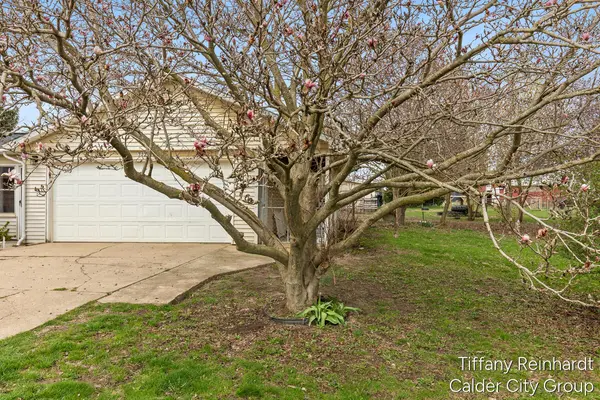 717 122nd AVE, Martin Twp-alleganco, MI 49344