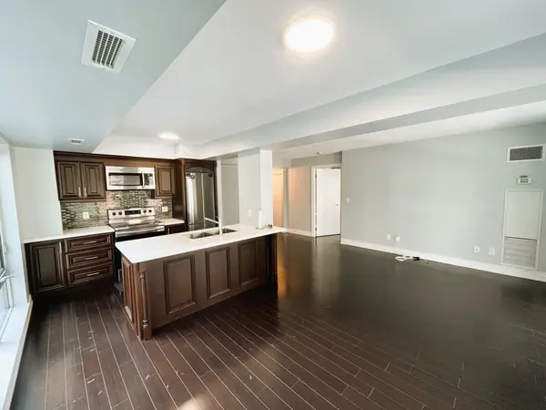 555 Wilson AVE #E318, Toronto C06, ON M3H 0C5