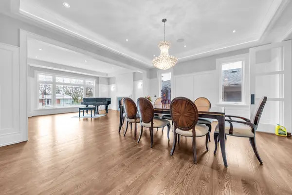 256 Park Home AVE, Toronto C07, ON M2R 1A3