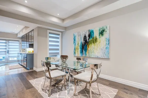 413 Leslie ST, Toronto E01, ON M4M 3E3