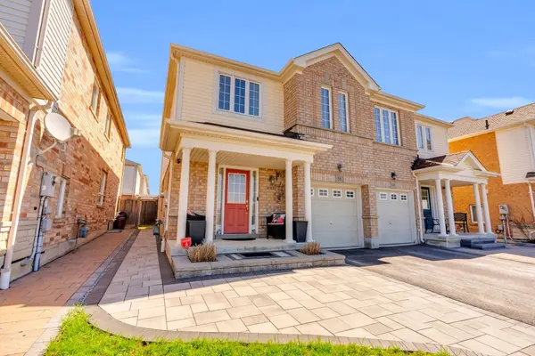 58 Decourcy-Ireland CIR, Ajax, ON L1T 0K6