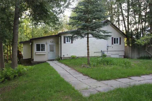 184 Riverbank DR, Georgina, ON L0E 1N0