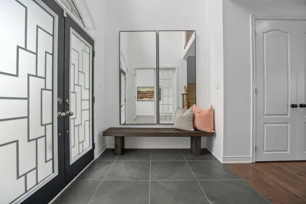 61 Oliver's Mill RD, Springwater, ON L9X 0S7