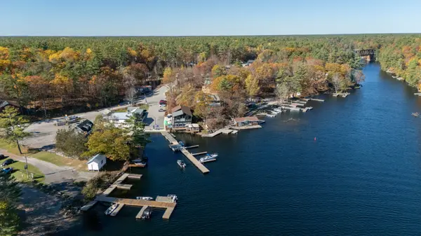 1726 Earl Haid AVE, Severn, ON L0K 1E0