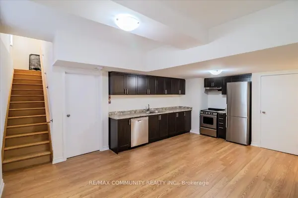 44 Bannister RD #Basement, Barrie, ON L9S 2Z8