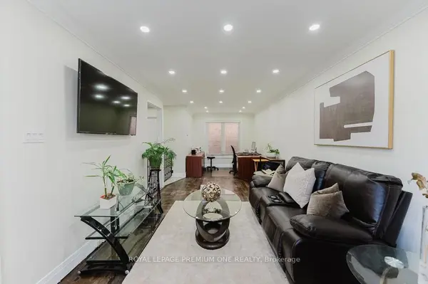 25 Sir Lancelot CT, Caledon, ON L7E 1N3