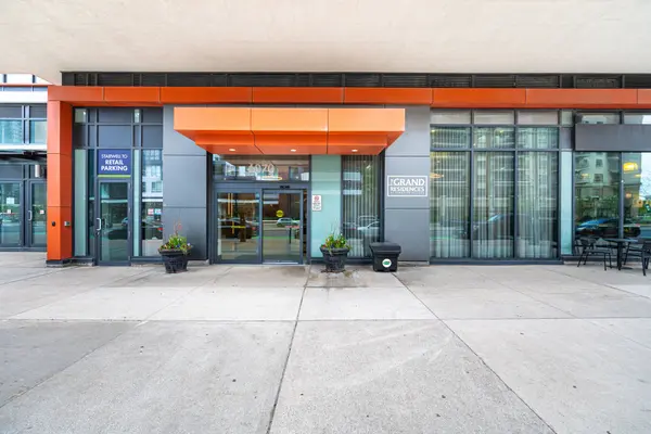 4070 Confederation Pkwy #517, Mississauga, ON L5B 0E9