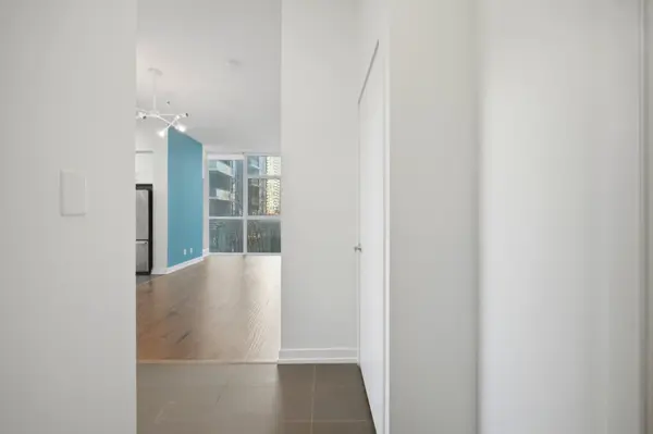 4070 Confederation Pkwy #517, Mississauga, ON L5B 0E9