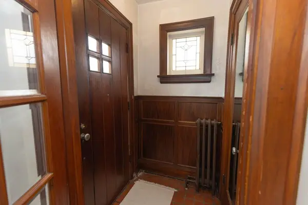 41 Thirty Third ST, Toronto W06, ON M8W 3H2