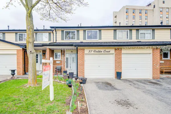 37 Vodden CT, Brampton, ON L6V 2V7