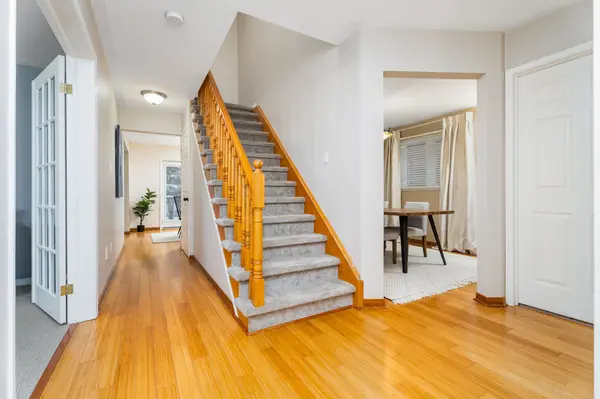 234 Howard CRES, Orangeville, ON L9W 4W6