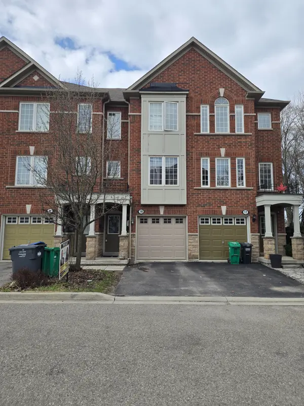 10 Sand Wedge LN, Brampton, ON L6X 0H1