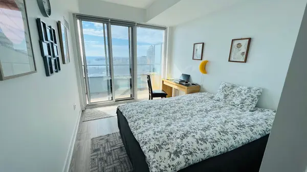 20 Shore Breeze DR #1501, Toronto W06, ON M8V 0C7