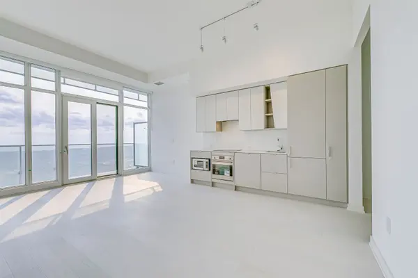 3883 Quartz RD #6008, Mississauga, ON L5B 0M4