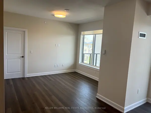 3200 William Colston AVE #307, Oakville, ON L6H 7W6