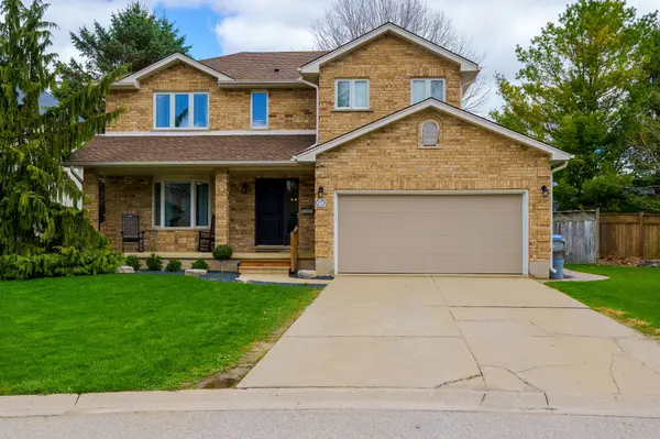 17 Allison CT, Strathroy-caradoc, ON N7G 4C2