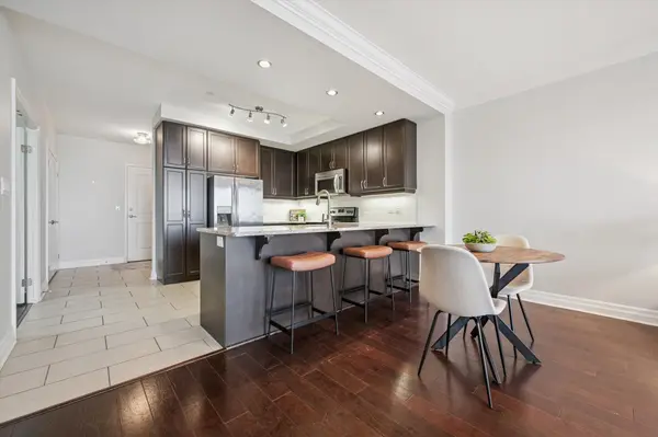 160 Macdonell ST #1108, Guelph, ON N1H 0A9