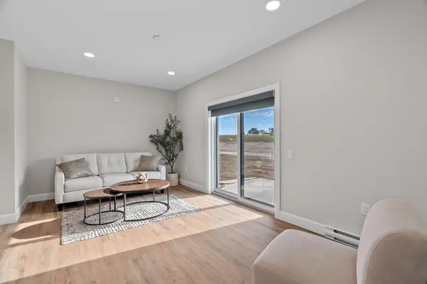 76 Hamilton ST #201, Goderich, ON N7A 1P9