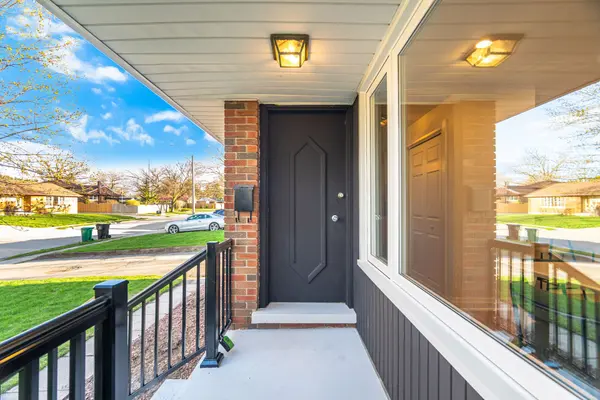 30 Highman AVE, Cambridge, ON N1R 3L7