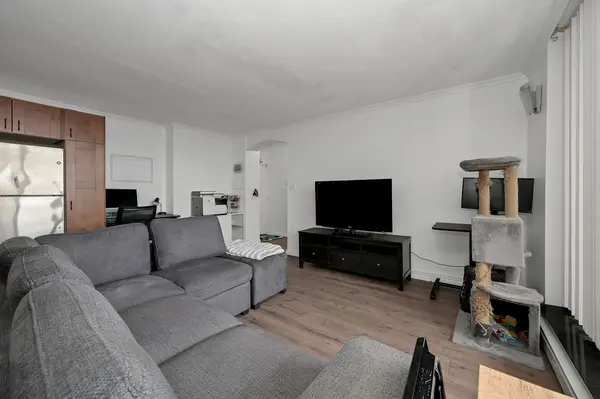 2000 Jasmine CRES #1517, Beacon Hill North - South And Area, ON K1J 8K4