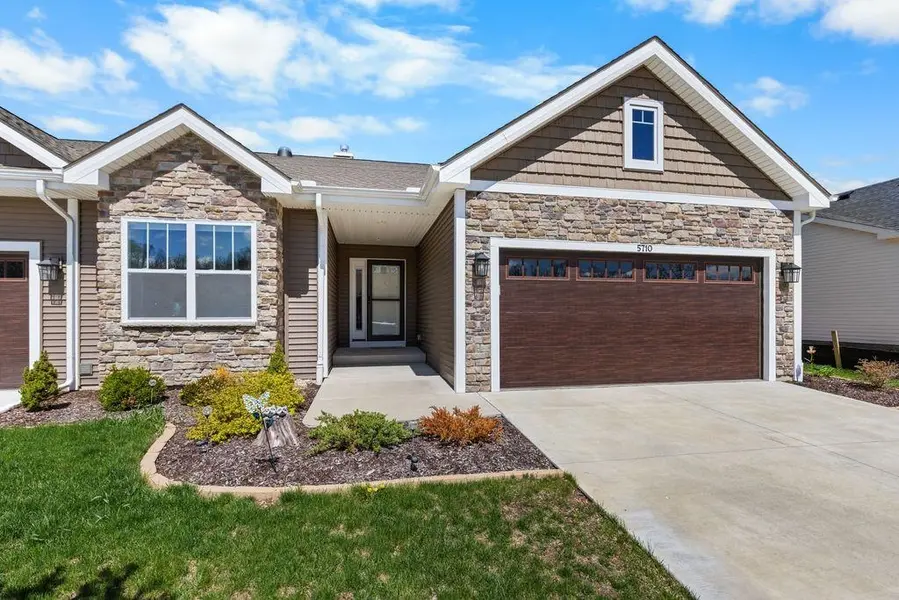 5710 WILLOW CREEK Lane, Roscoe, IL 61073