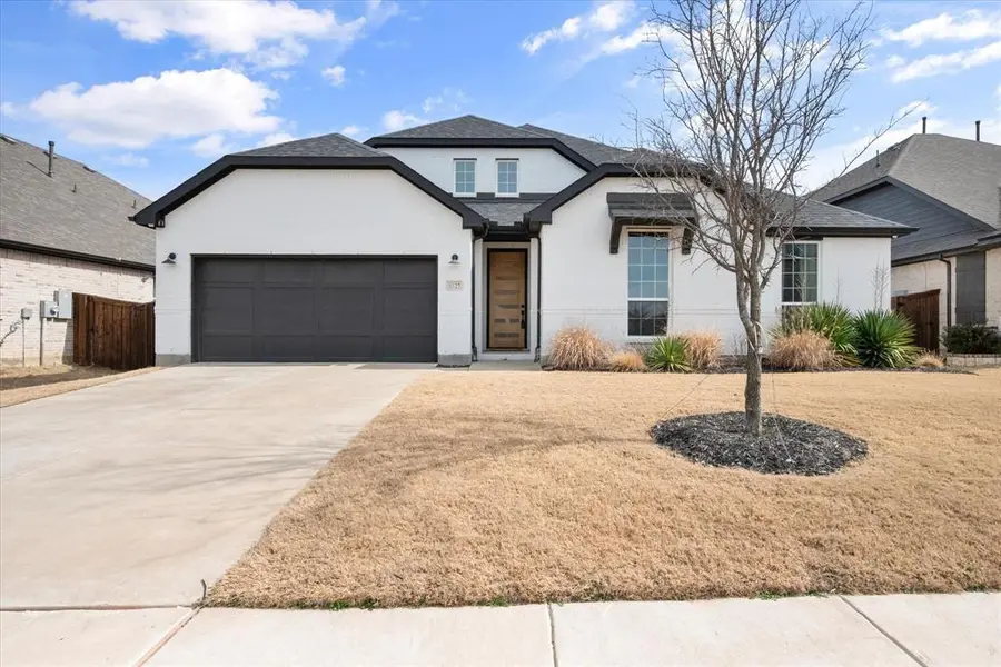 1527 Wild Indigo Drive, Mansfield, TX 76063