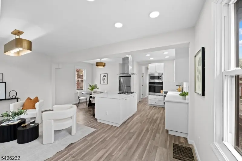 255 S 6Th Ave, Highland Park Boro, NJ 08904