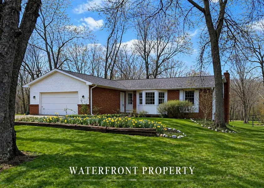 7544 Thornapple River DR SE, Caledonia Twp, MI 49316