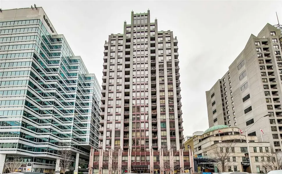85 Bloor ST E #1707, Toronto C08, ON M4W 3Y1